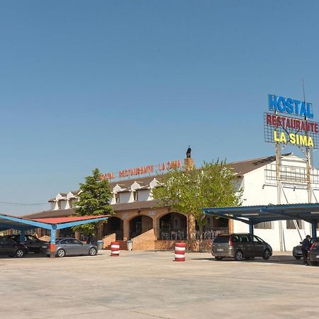 Hotel-Restaurante La Sima Castillo de Garcimuñoz 外观 照片