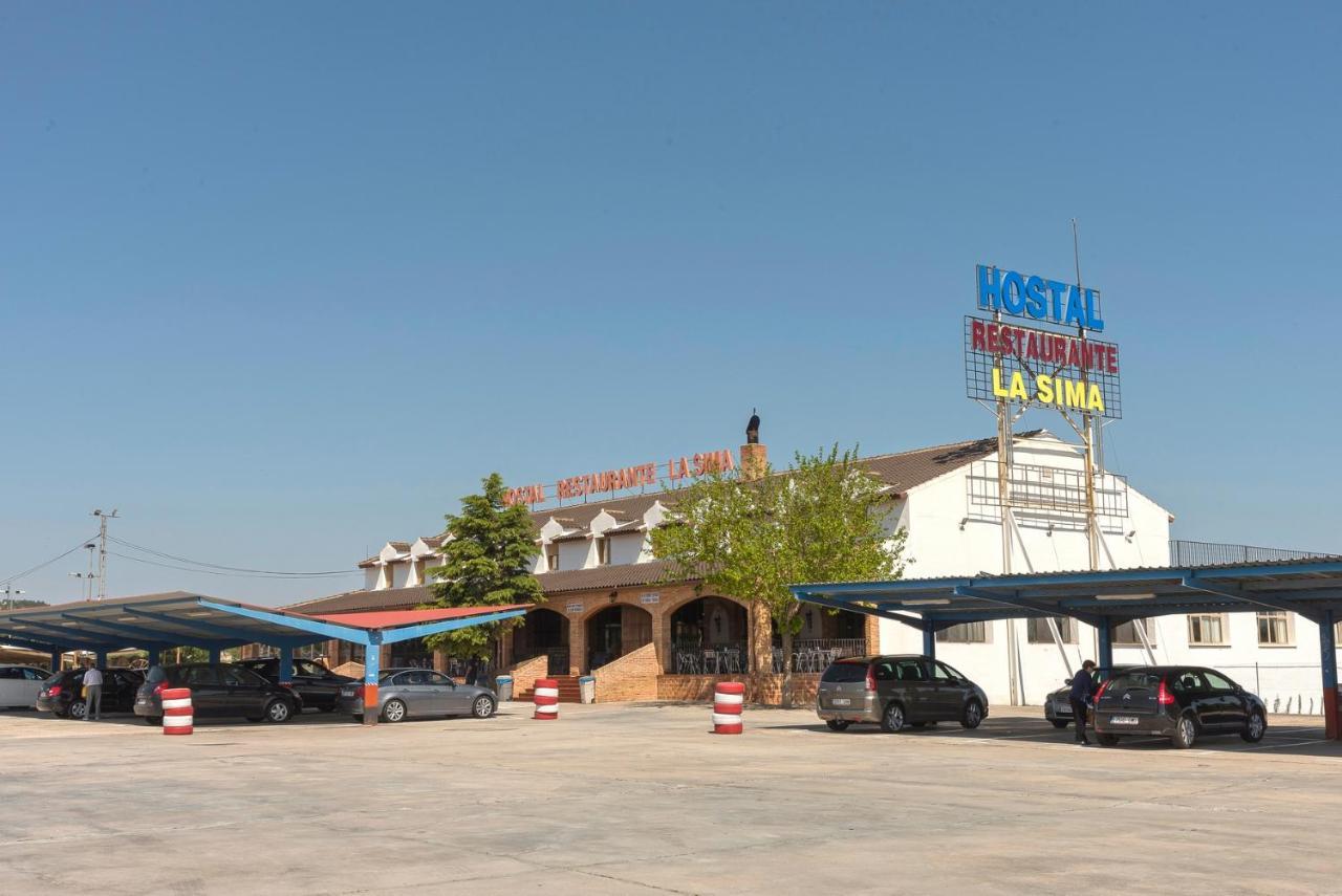 Hotel-Restaurante La Sima Castillo de Garcimuñoz 外观 照片